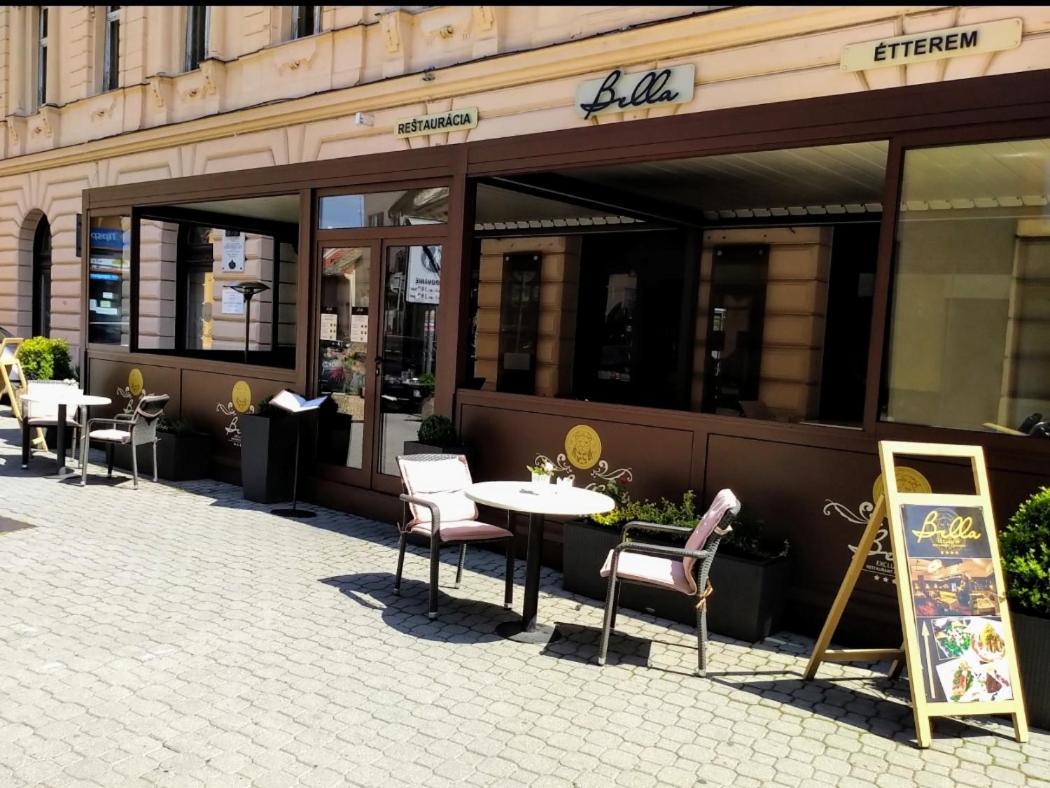 Bella Penzion Komarno Exterior photo