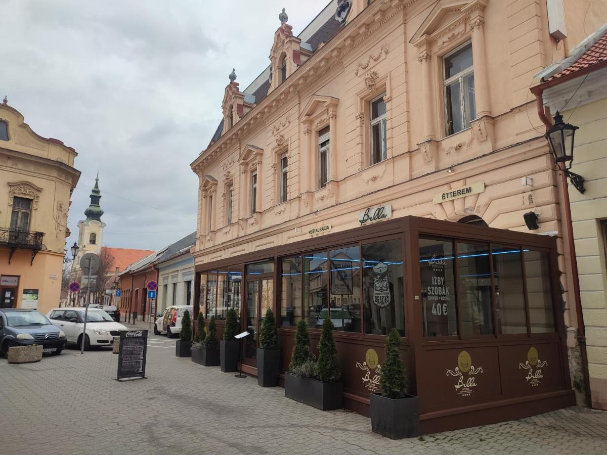 Bella Penzion Komarno Exterior photo